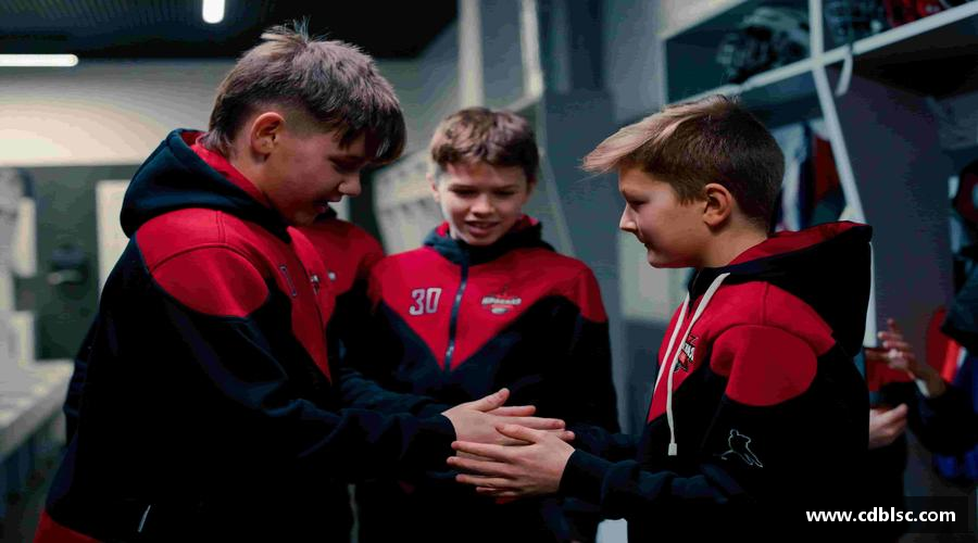 JN江南官方网站风雨同舟，共创辉煌！